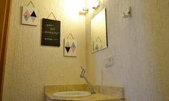 Imagem 7: Sobrado em Condomínio para Venda em Curitiba, Uberaba, 3 dormitórios, 1 suíte, 2 banheiros