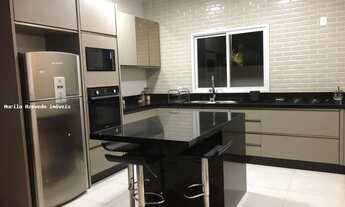 Imagem 3: Casa para Venda em Florianópolis, Rio Vermelho, 3 dormitórios, 1 suíte, 2 banheiros, 2 vag