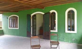 Imagem 3: Chácara para venda na praia de Itanhaém com 2 quartos. Imóvel murado medindo 1750 M² de ár