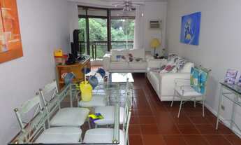 Imagem 4: Praia das Pitangueiras / 03 dormitórios, sacada, lazer / 02 vagas