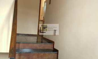 Imagem 7: Sobrado para venda tem 302 metros quadrados com 4 quartos