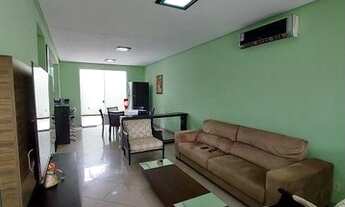 Imagem: Casa para venda com 300 metros quadrados