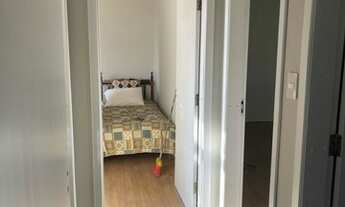 Imagem 2: Amplo apartamento no Centro, 3 dormitórios sendo 1 suíte, sala de estar e jantar, banheiro