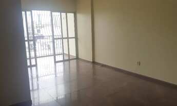 Imagem 5: Alugamos um apartamento com 4 quartos sendo 1 suíte no Edifício Athenas Garden