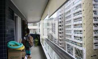 Imagem 7: Apartamento para Aluguel - Canto do Forte, 2 Quartos, 124 m2