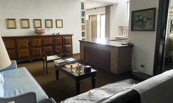 Imagem 6: Imóvel comercial para venda tem 534 metros quadrados com 4 quartos