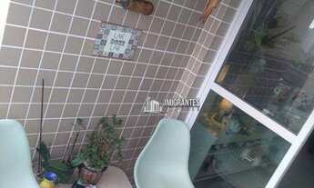 Imagem 2: Apartamento à Venda de 2 Dormitórios, Sendo 1 Suíte, no Canto do Forte, em Praia Grande