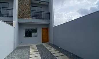 Imagem: Sobrado com 3 quartos no Petrópolis