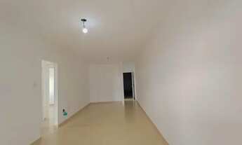 Imagem 2: VENDE-SE APARTAMENTO COM VARANDA VISTA LIVRE COM 2 DORMITÓRIOS SENDO 1 SUÍTE