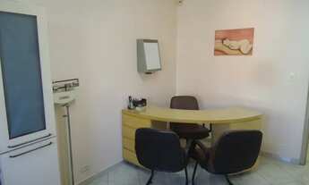 Imagem 3: Casa Comercial á 50m do METRO Pça. Árvore, Ar-Condicionado, 80m² e 1 vaga coberta !!!