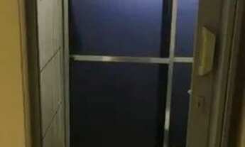 Imagem 6: VENDE-SE ESTA CASA RECÉM REFORMADA NO CANUDOS NA RUA SANTO ANTÔNIO