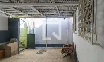 Imagem 5: Casa de Condomínio para Aluguel - Bonsucesso, 1 Quarto, 50 m2