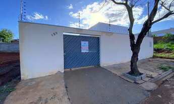 Imagem 2: CASA COM PISCINA À VENDA NO JD. CASA GRANDE EM APUCARANA