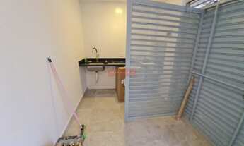 Imagem 7: Linda kitnet 1 suite com cama, armario embutido, area de ser compartilhada. Oportunidade