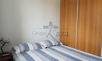 Imagem 2: Casa de condomínio para venda tem 220 metros quadrados com 4 quartos