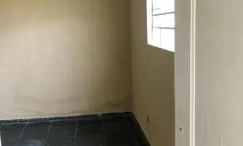 Imagem 4: Barracão Bairro Esplanada com 2 quartos e garagem