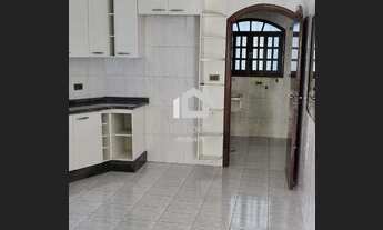 Imagem 3: Sobrado com 3 vagas