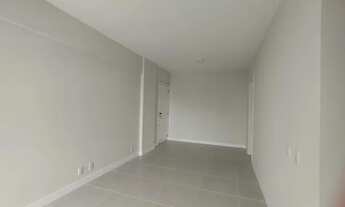 Imagem 4: Apartamento para venda possui 67 metros quadrados com 2 quartos em Centro - Florianópolis