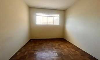 Imagem 6: Quarto e sala para locação no Centro - Juiz de Fora