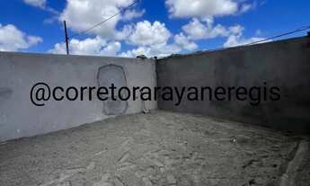 Imagem 2: Apartamento Térreo com Enorme Área Privativa - 3 Quartos em Mangabeira