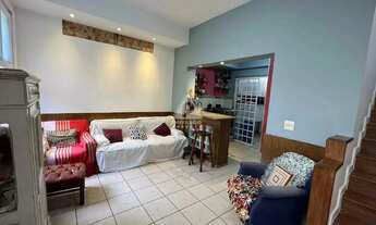 Imagem: Linda casa tríplex de vila, aconchegante