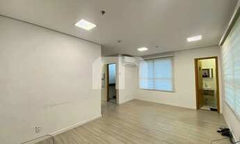 Imagem 3: Linda sala com 33,53 m², 1 banheiro e 1copa , ar condicionado , 1 vaga