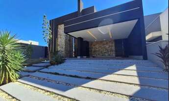 Imagem: CASA COM 4 SUITE PARA ALUGAR NO RES. ALPAVILLE