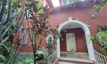 Imagem 2: Casa no Lourdes Casa com 5 dormitórios