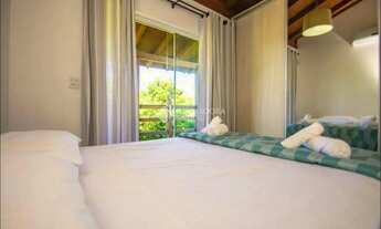 Imagem 4: Casa com amplo terreno na Praia do Rosa - Conforto e localização privilegiada