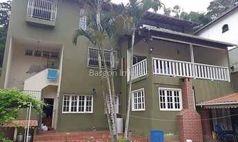 Imagem 7: Excelente casa de 6 quartos sendo 2 suítes no Bairro Vale do Ipê em Juiz de Fora