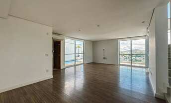 Imagem 3: Cobertura integrada com área gourmet e vista no Estrela Sul para venda