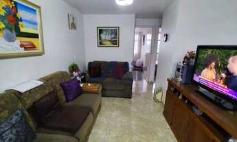 Imagem 2: Apartamento com 2 quartos para venda ou locação, 56 m² por R$ 230.000,00 e R$ 1.400,00/mês