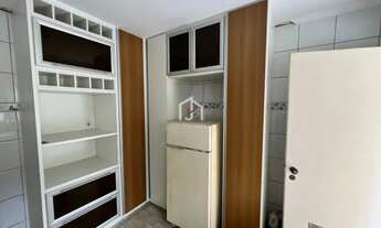 Imagem 6: Sobrado com 3 dormitórios sendo 1 suíte no bairro Vila Bourghese em Pindamonhangaba