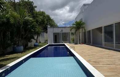 Imagem 3: Busca Vida, 4 Suítes, Área Verde, Piscina, Oportunidade!