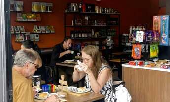Imagem 7: Cafeteria Galpão / depósito com 2 vagas na garagem
