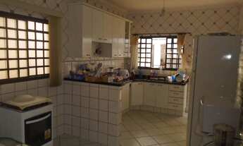 Imagem 3: Casa para Venda em Presidente Prudente, VALE VERDE I, 2 dormitórios, 1 suíte, 2 vagas