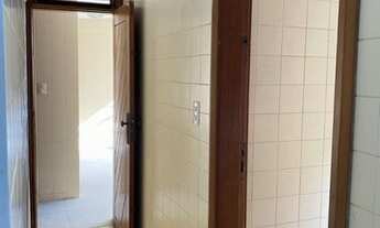 Imagem 4: Aluga ampla Casa no Calhau, Praça João M. 04 quartos