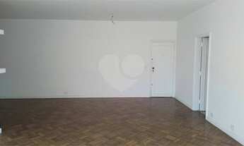 Imagem 3: Apartamento para venda tem 166 metros quadrados com 3 quartos em Lagoa - Rio de Janeiro