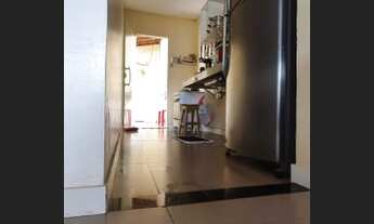 Imagem 6: Aluga-se casa na CN6 com 3 quartos, sendo uma suíte e com churrasqueira