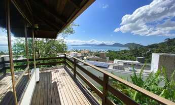 Imagem: FLORIANóPOLIS - Casa de Condomínio - Cacupé