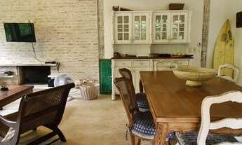 Imagem 2: Casa de condomínio para venda tem 195m² em construção em Camburi - São Sebastião - SP