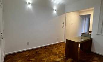 Imagem 2: Apartamento para aluguel com 52 metros quadrados com 2 quartos em Ipanema - Rio de Janeiro