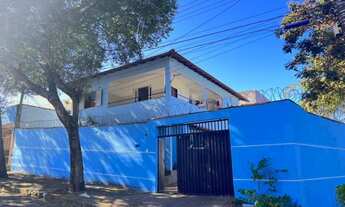 Imagem 2: Casa 4 qtos, Quintal em Cidade Continental