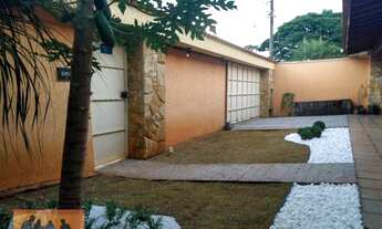 Imagem: Casa com 5 dormitórios à venda, 273 m²