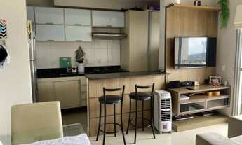 Imagem 2: Vendo Lindo Apartamento no Ed. Pleno com 2/4 sendo 1 suíte, andar alto, reformado