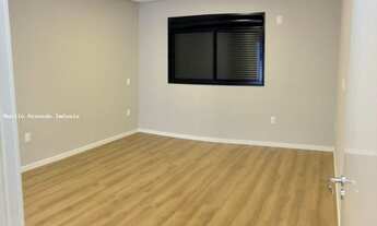 Imagem 5: Casa para Venda em Florianópolis, Rio Vermelho, 3 dormitórios, 3 suítes, 4 banheiros, 2 va