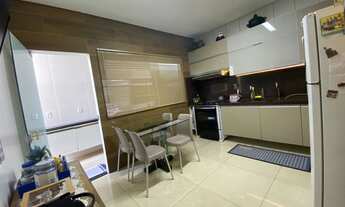 Imagem 5: Casa no Caminho do Sol com 4 dormitórios, sendo 1 suíte #nascente