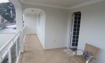 Imagem 7: Casa Sobrado à venda no Bairro Brasil, 250m2, 3 quartos, 3 vagas de garagem em Uberlândia