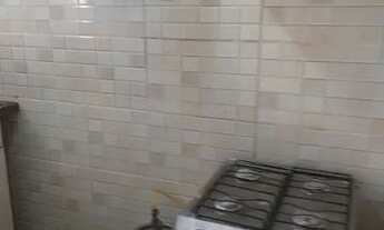 Imagem 2: Casa tipo kitinete com 2/4 toda mobiliada com agua, luz e internet incluso no aluguel