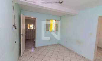 Imagem 2: Casa para Aluguel - Jardim Éster Yolanda, 1 Quarto, 30 m2